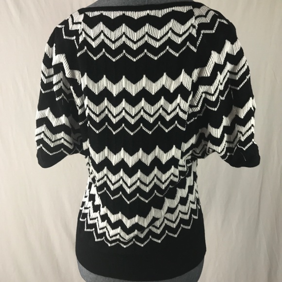 Cable & Gauge PS Blouse Black & White Chevron - Picture 7 of 8